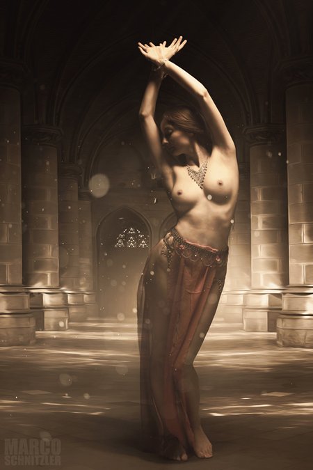 Belly Dancer